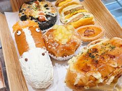 -Caidie Bakery采蝶轩(百越店)