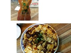 -壹阁胡羊焖饼(特色小吃街店)