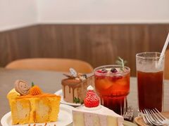草莓糯米蛋糕-野路甜点铺(松柏路店)