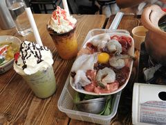 -Show Neua Thai Street Food