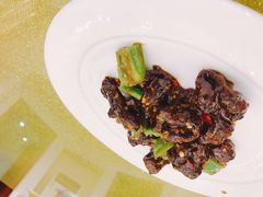 -梅龙镇酒家(南京西路总店)