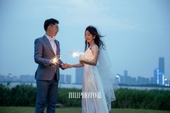-Mu慕婚纱摄影·超级工作室