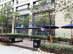 景观位-瑞幸咖啡(德商国际店)