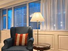 -深圳富苑皇冠假日套房酒店