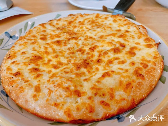 萨莉亚意式餐厅(南京环亚凯瑟琳广场店)榴莲披萨图片
