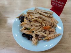 -钢阳酸菜红烧牛肉面(季乐路店)
