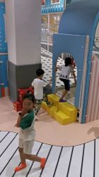 -反弹蹦床公园·运动乐园·团建·亲子派对(深圳观澜湖店)