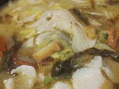 -周鱼小馆石锅酸菜鱼(活力汇店)