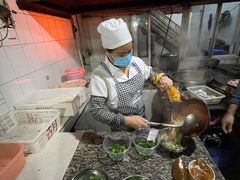 -正宗杨记普洱酸醋米线(总店)