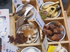 -阿婆情腊排骨火锅(金虹路店)