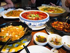 -渝半城经典川粤菜(重庆天地店)
