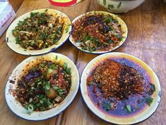 -拈签一笑黄牛肉辣卤串串