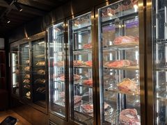 -MONICH牛排融合餐厅(和义大道购物中心店)