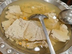 -石磨豆花家常菜·牦牛排土火锅