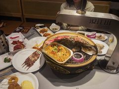-山焱·炭火自助烤肉(周浦万达店)