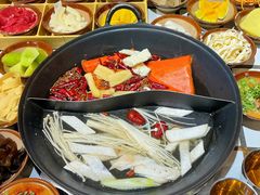 -贰回巷火锅馆(钟楼店)