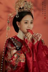 -角色婚纱摄影(中心店)