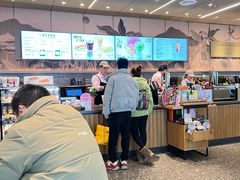 -星巴克臻选(周浦万达店)