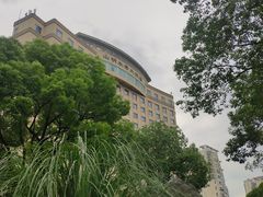-山明水秀大饭店