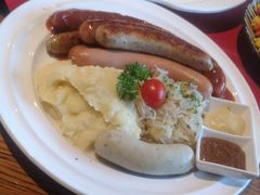 -申德勒加油站餐厅(三里屯北小街店)