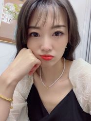 -贺贺新娘造型婚纱店