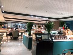 -晶丽香榭自助餐(南京大饭店)