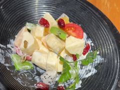 -米德维奇俄式西餐厅(西六道街店)