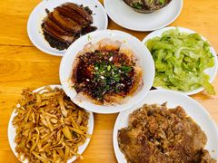 -十一街苍蝇馆子转经消江湖菜(九眼桥十一街店)