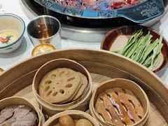 -卤校长老火锅(杨家坪直营店)