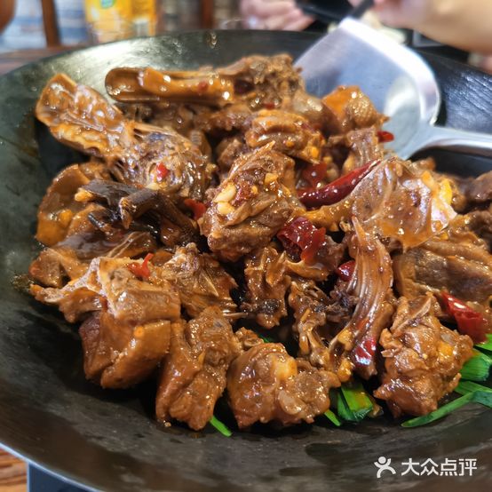 王年祥酸萝卜土老鸭(茉莉花小区店)