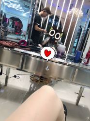 -BULB STUDIO 巴柏明星发型工作室