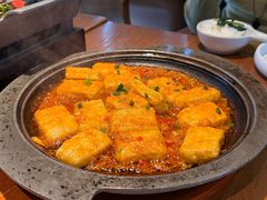 -云海肴·汽锅鸡·云南菜(天山百盛优客店)