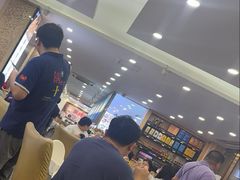 -粤盛海鲜平价店(洛溪食街店)