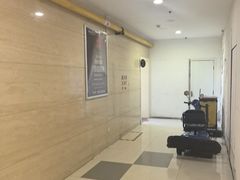 -乐享城购物中心