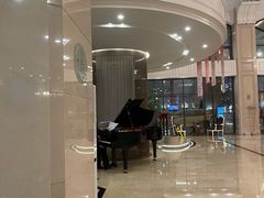 -汕尾巴黎半岛酒店