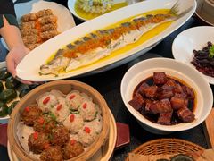 -丹水桥地锅鱼·翘嘴鲌·地方特色全鱼宴(丹江口大坝店)