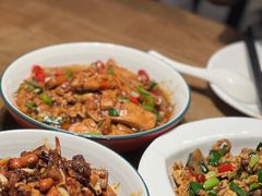 -爱碗亭·鲜炒湖南菜(壹城中心店)