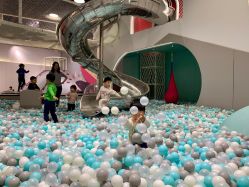 -MINI MARS KIDS CLUB亲子家庭中心(长宁天山店)