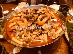 黑松露牛肝菌焖牛蛙-云海肴·汽锅鸡·云南菜(苏州中心店)