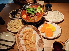 -纳鲁孜·新疆特色餐厅(上海悦荟广场店)