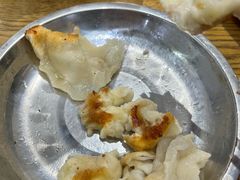 -黄阿姨锅贴大王(万航渡路店)