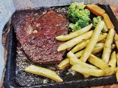 -菲滋意式餐厅(金华银泰城店)