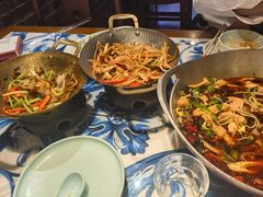 -川流不息·地道川菜·小龙虾(新松江路店)