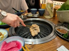 -明洞阿姨·韩式酱蟹烤肉·创意料理(三元桥店)