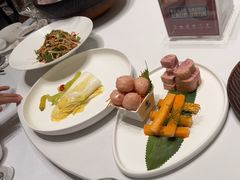 -红鼎豆捞·非遗鲍皇汤火锅(宝丰路店)