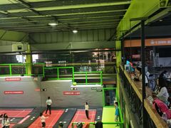 -C7城市运动空间·蹦床·健身·团建