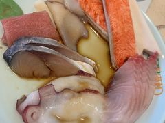 -绿岛港轩海鲜烤肉涮锅自助餐厅