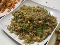 -万新村炒饭