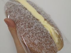 开心果风味奶油面包-巴黎贝甜(五道口店)