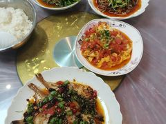 -洪霞餐馆